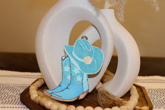 Star Cowgirl Boots with Seashell Hat